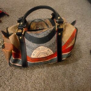 Handbag
